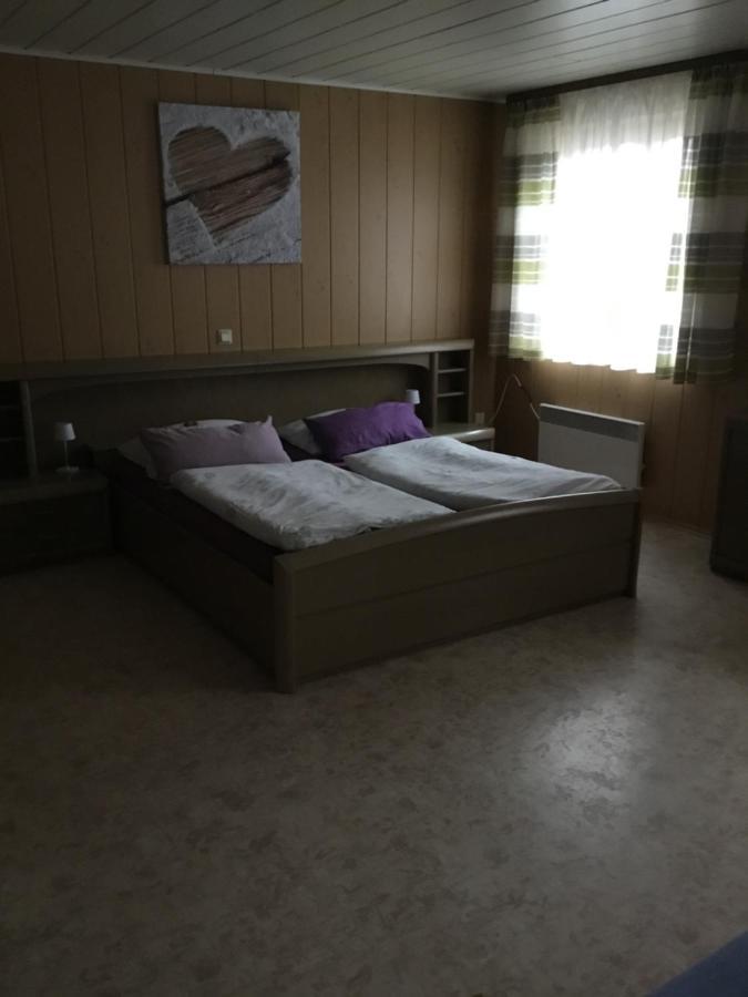Ferienwohnung Heigemeir Ehekirchen Exteriör bild